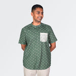 Load image into Gallery viewer, Pocket Safari Regular Fit Green Shirt
