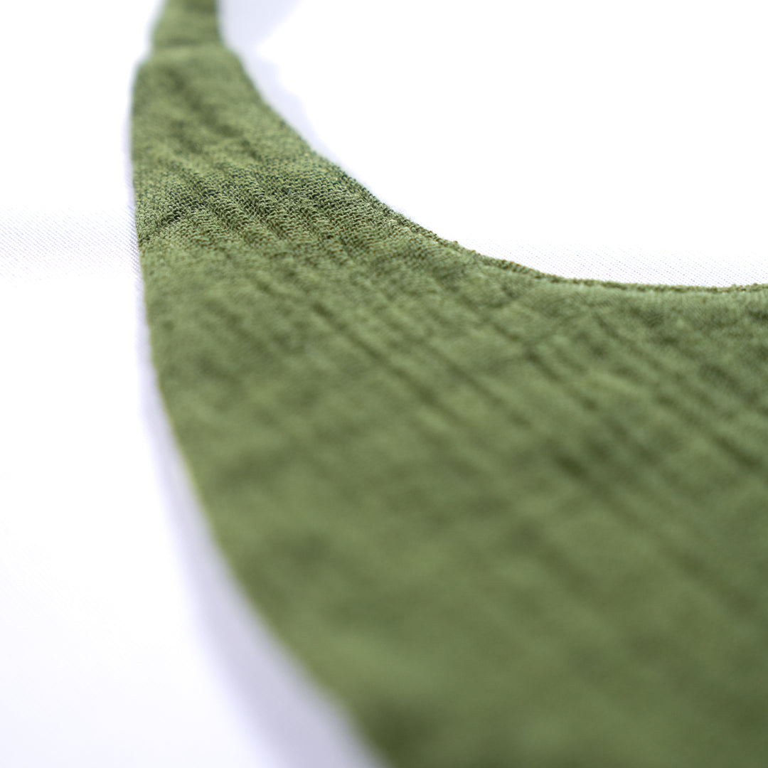 The Little Pea Reversible Bib